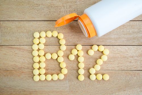 vitamin b12 dosage for seniors